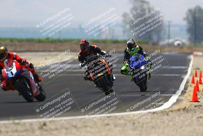 media/Jun-07-2025-TrackDaz (Sat) [[4413525952]]/B Group/220pm (Turn 9)/